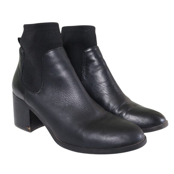 Steve Madden Womens Erika Bootie Size 8 Black Leather Stretchy Sock Stacked Heel - Picture 1 of 12
